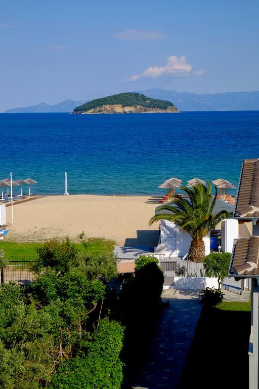Villa Mediterrane Hotel Nea Iraklitsa Exterior photo